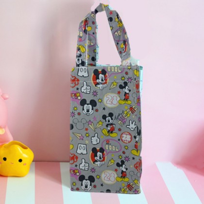 {READY STOCK} Cartoon Waterproof Handy Bottle/Umbrella Reuseable Storage Bag/Tote Pouch （LARGE）大号卡通防水水壶手提袋