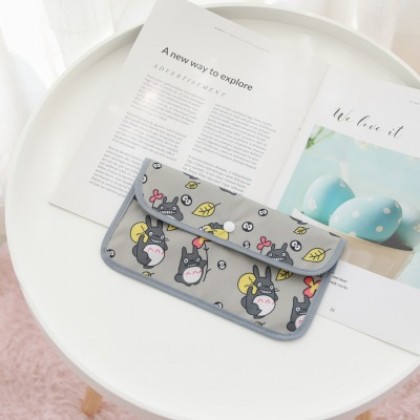 {M'SIA STOCK} Cartoon Portable Mask Bag/Receipt Storage Bag 便携口罩包/收据卡通翻盖防尘口罩收纳包 Beg Simpanan