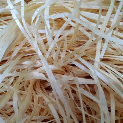 {READY STOCK} 100 Gram Gift Pack Colourful Shredded Paper/Lafite Paper 拉菲草礼物填充物 Cebisan Kertas Hiasan Hantaran