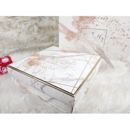 {READY STOCK} 1 Set Gift Box [Box + Paper Bag] Festival Wedding Valentine Days Door/Party Gift Box 伴手礼盒结婚喜糖盒包装盒手提袋套装