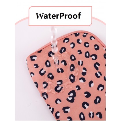 {M'SIA STOCK} Perfect Travel Organizer Bag USB Charging Ear Phone Storage Bag Pouch 多功能电源数据线充电器便携 Beg Wire Power Bank