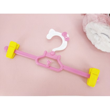 Mickey/Minnie/Hello Kitty/Winnie The Pooh Cartoon Baby Kids Plastic Clothes/Pants Hanger 儿童卡通裤架小孩宝宝塑料实心晾衣架裙 Mickey/Minnie/Hello Kitty/Winnie The Pooh Cartoon Baby Kids Plastic Clothes/Pants Hanger 儿童卡通裤架小孩宝宝塑料实心晾衣架裙