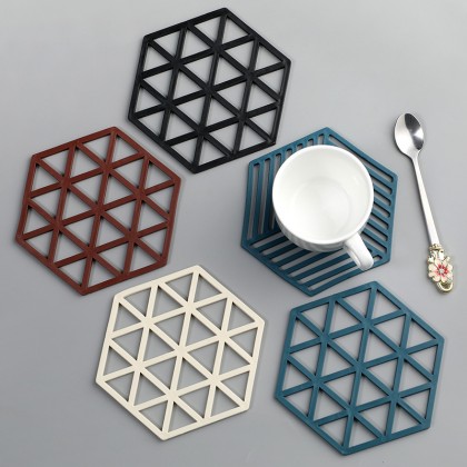 {M'SIA STOCK} Silicone Heat Insulation Pad Nordic Style Anti-heat Hot Pot Table Mat Coaster Pad Cup Mat Coffee Pad 隔热垫防滑