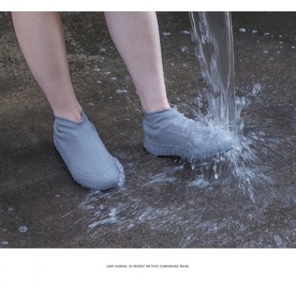 M size Waterproof Shoes Cover Environmental Protection Reusable Anti-Slip M尺码硅胶鞋套防水加厚防滑 Penutup Kasut Kalis Air
