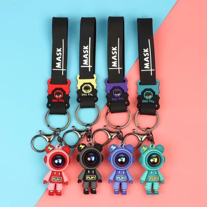 Lightning Astronaut Robot Key Chain   闪电机器太空人钥匙圈